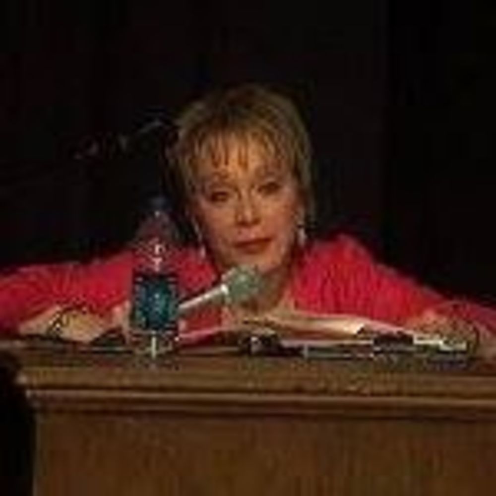 Meet your Posher, Valerie